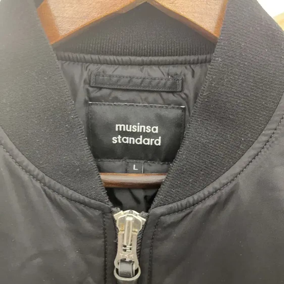 무신사스탠다드 MA-1 오버핏 투웨이 항공점퍼 자켓 105 C06378 상품이미지5