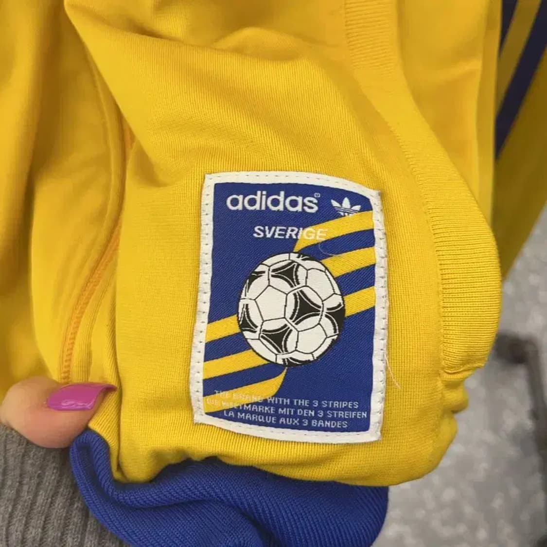 아디다스 올드스쿨 스웨덴 리버시블 트랙탑 져지 집업 90 C06767 상품이미지5