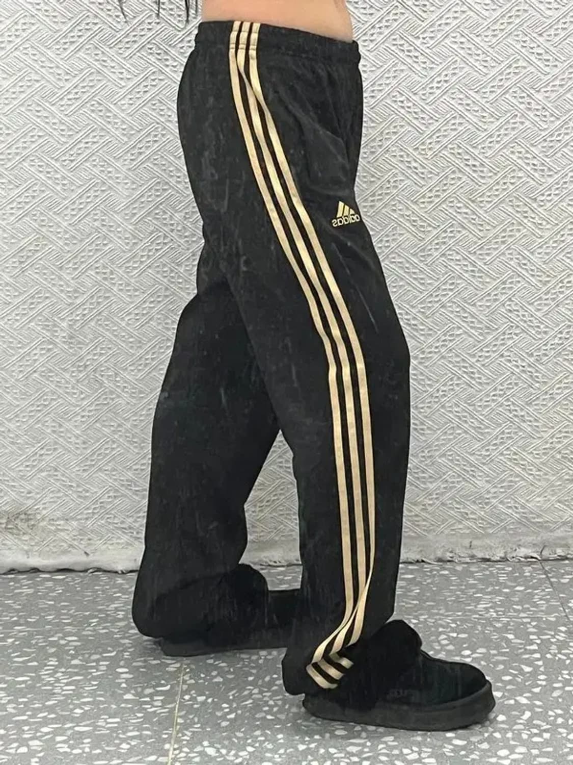 아디다스 올드스쿨 Y2K 흑금 트랙팬츠 XL C06834 상품이미지2