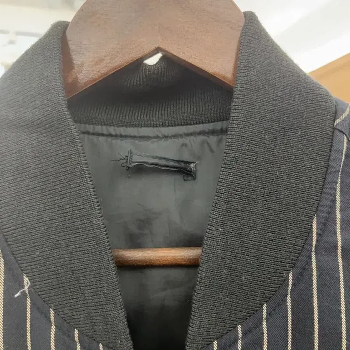 입생로랑 구스다운 리버시블 스트라이프 패딩 조끼 110 C06863 상품이미지6