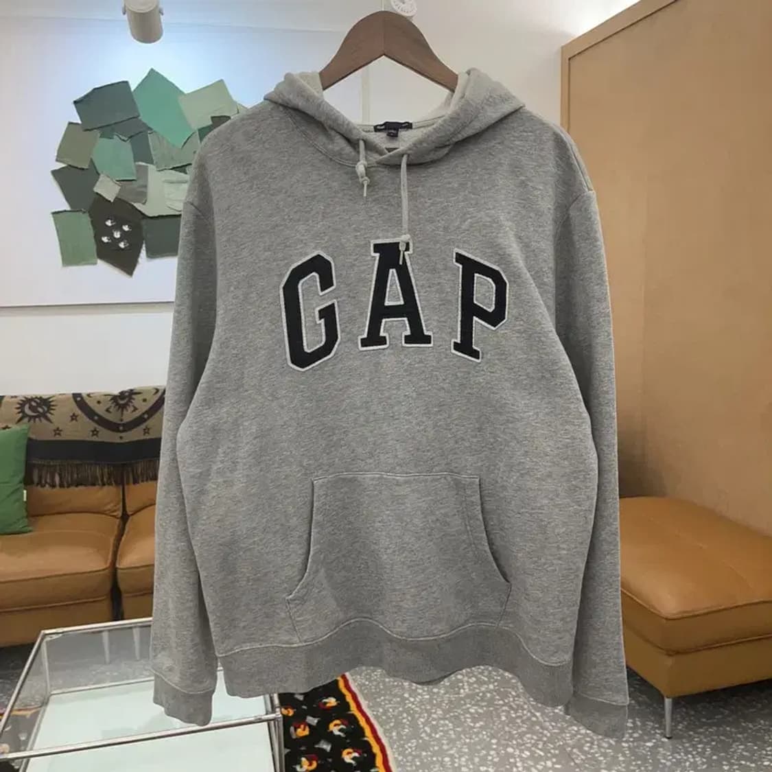 갭 올드스쿨 자수패치 로고플레이 기모 후드티 L C06846 상품이미지3