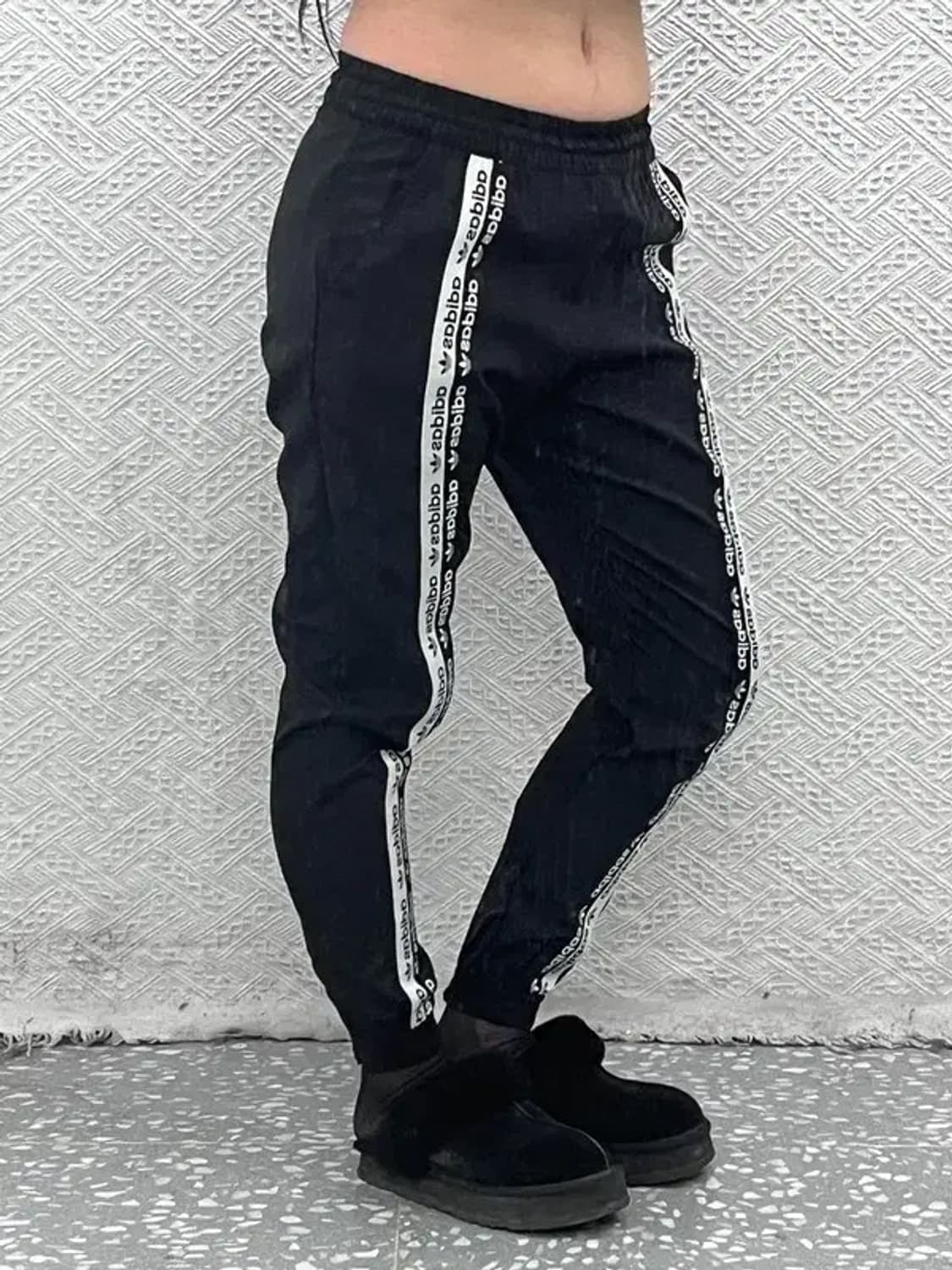 아디다스 프론트 테이프 라인 트랙 조거 팬츠 XS C06910 상품이미지1