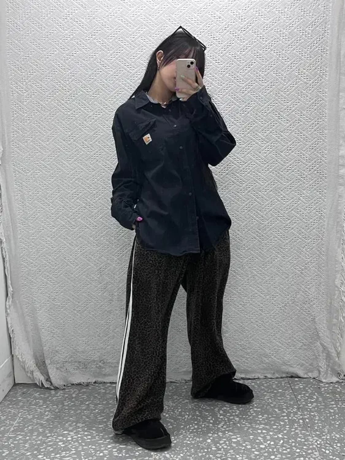 칼하트 베이직 멀티포켓 오버핏 워크 셔츠 XL C06930 상품이미지2