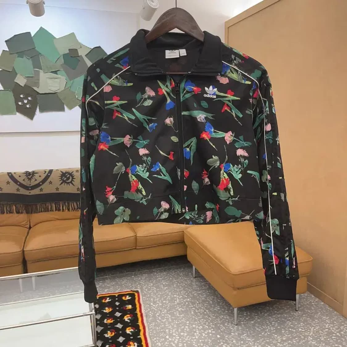 아디다스 키치무드 플라워 프린팅 크롭 져지 집업 XS C07019 상품이미지3