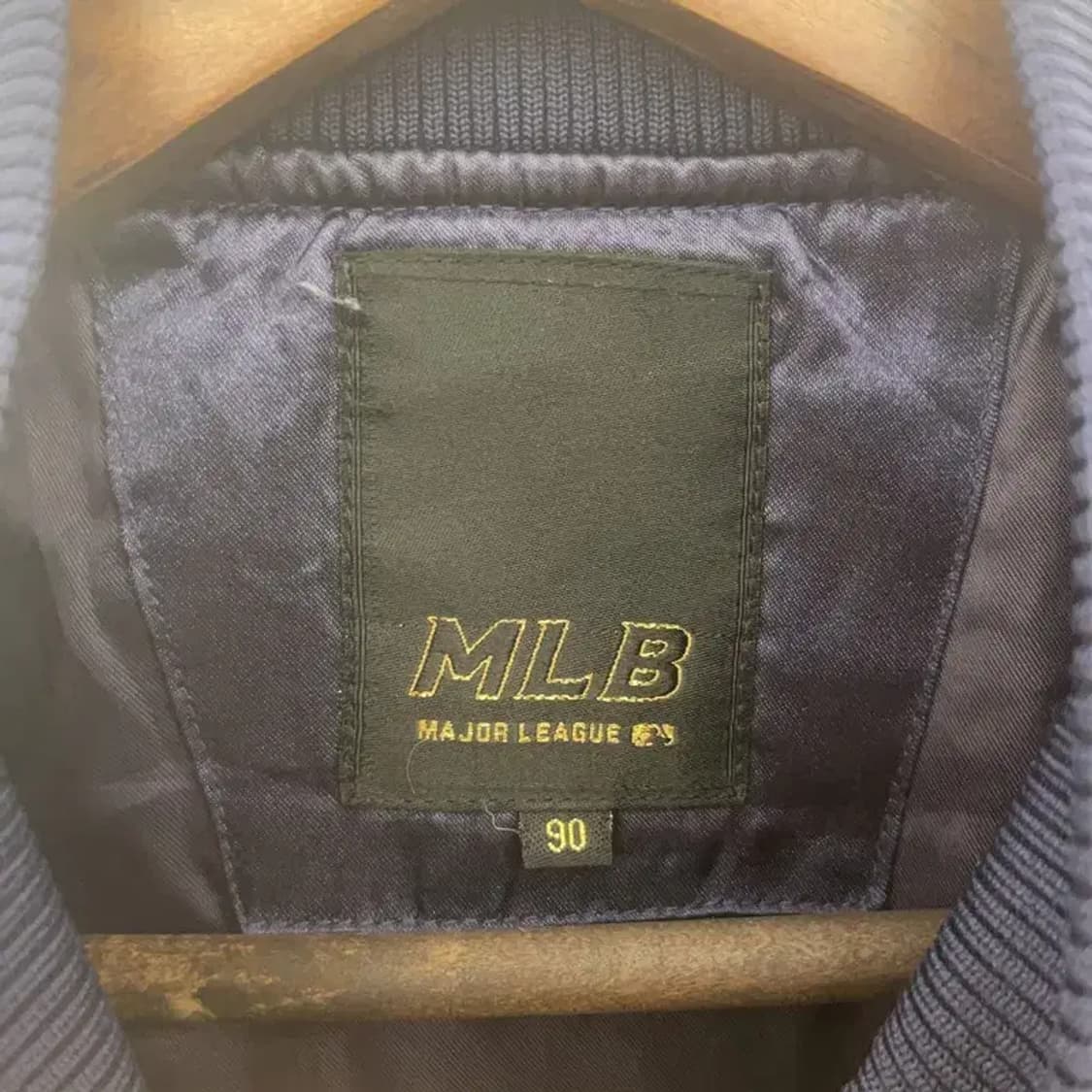 MLB 뉴욕 양키스 올드스쿨 새틴 바시티 자켓 90 C07039 상품이미지5