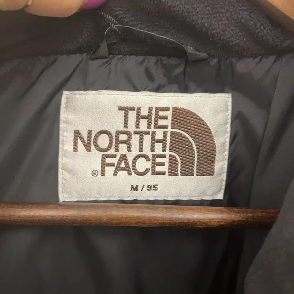 노스페이스 화이트라벨 알칸티볼 빅 레터링 패딩 M C07051 상품이미지5