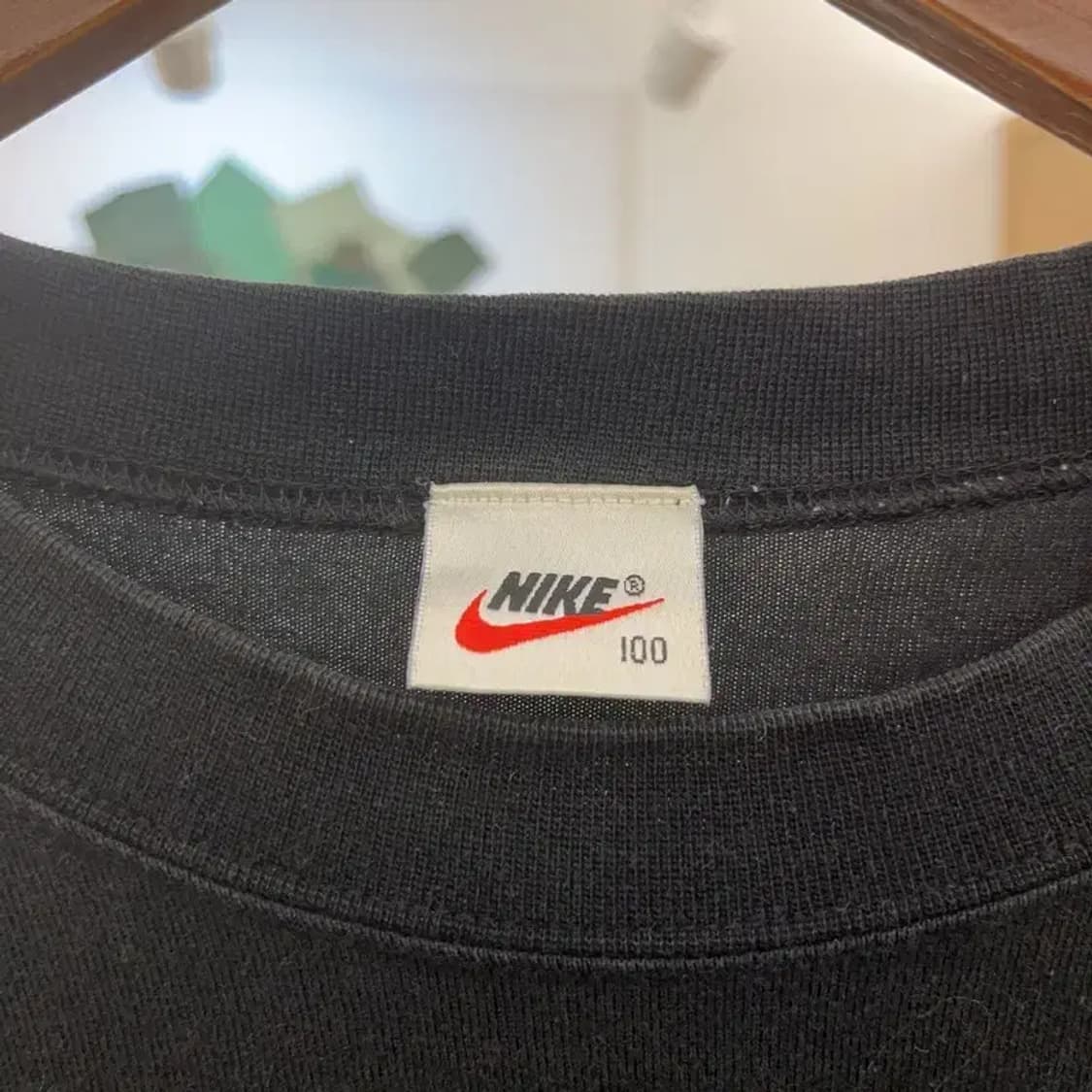 나이키 인터네셔널 올드스쿨 프린팅 롱슬리브 100 C07088 상품이미지5