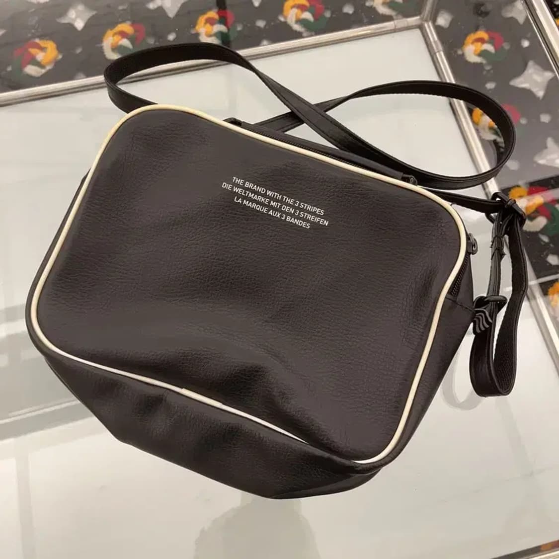 아디다스 빈티지 키치 미니 에어라이너 크로스백 C07153 상품이미지4