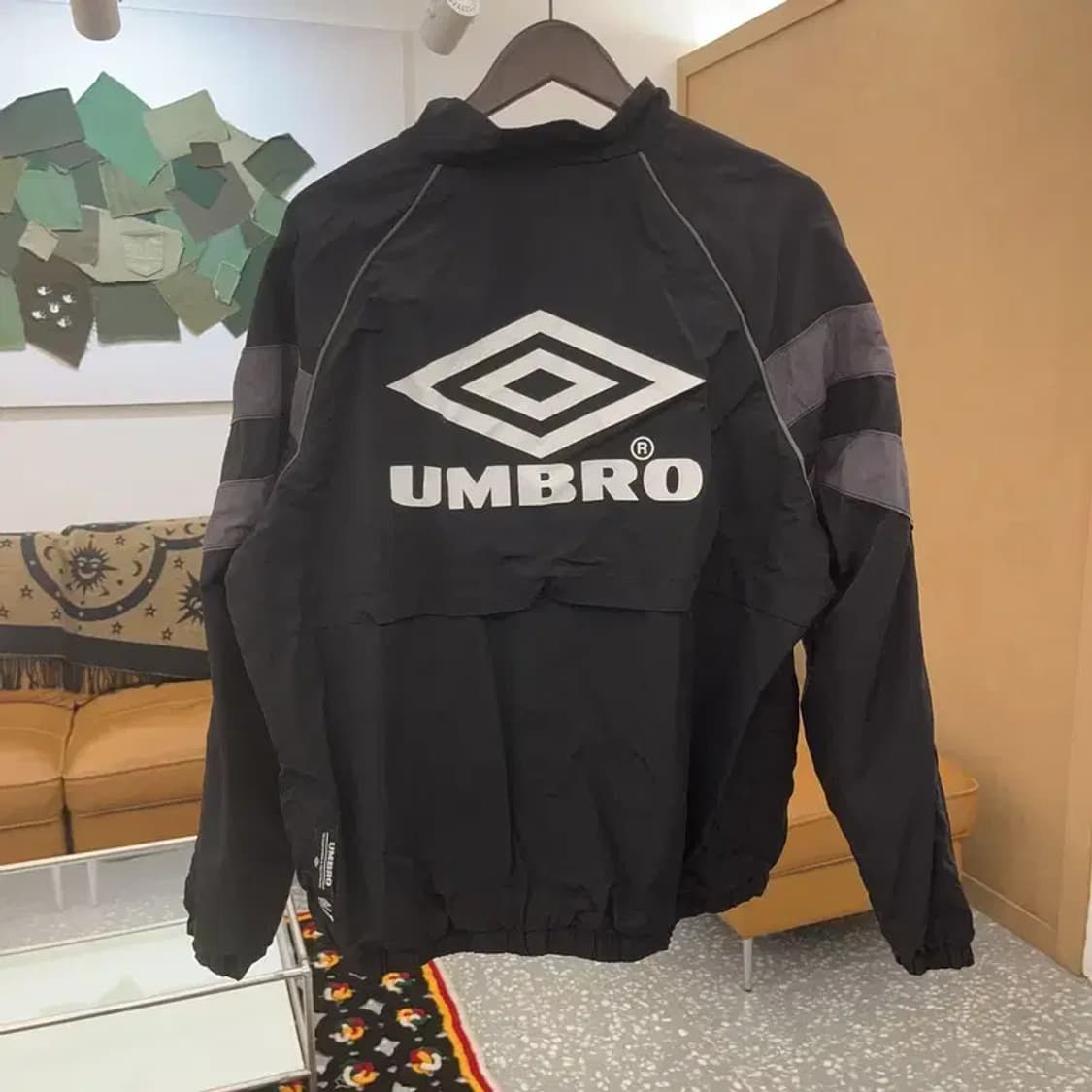 엄브로 올드스쿨 레트로 바람막이 자켓 100 C07162 상품이미지4