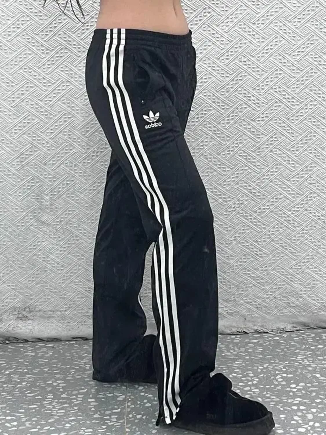 아디다스 베이직 오리지널 삼선 대장핏 트랙팬츠 90 C07195 상품이미지1