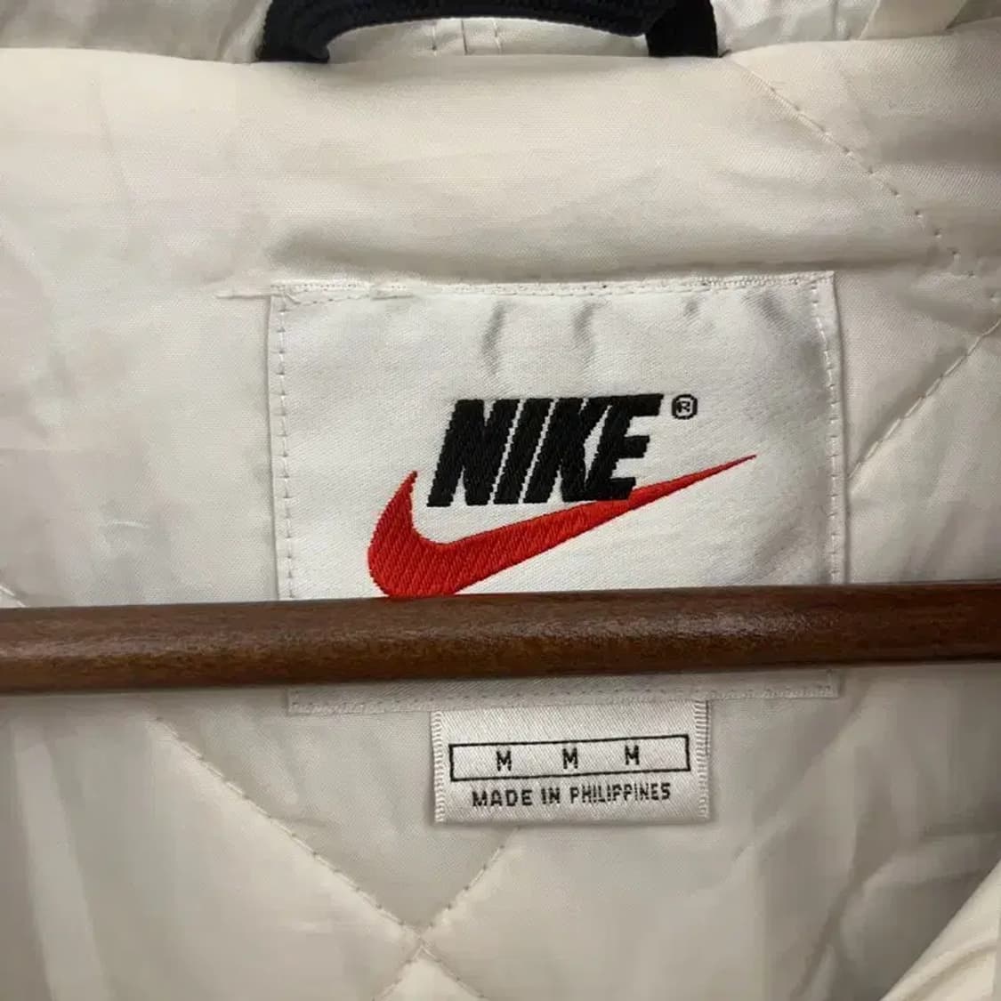 나이키 올드스쿨 배색 백스우시 누빔 바람막이 점퍼 돕바 M C07173 상품이미지5