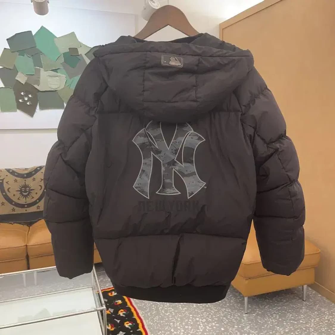 MLB 뉴욕양키스 스트릿 스케치 프린팅 로고 패딩 90 C07212 상품이미지3