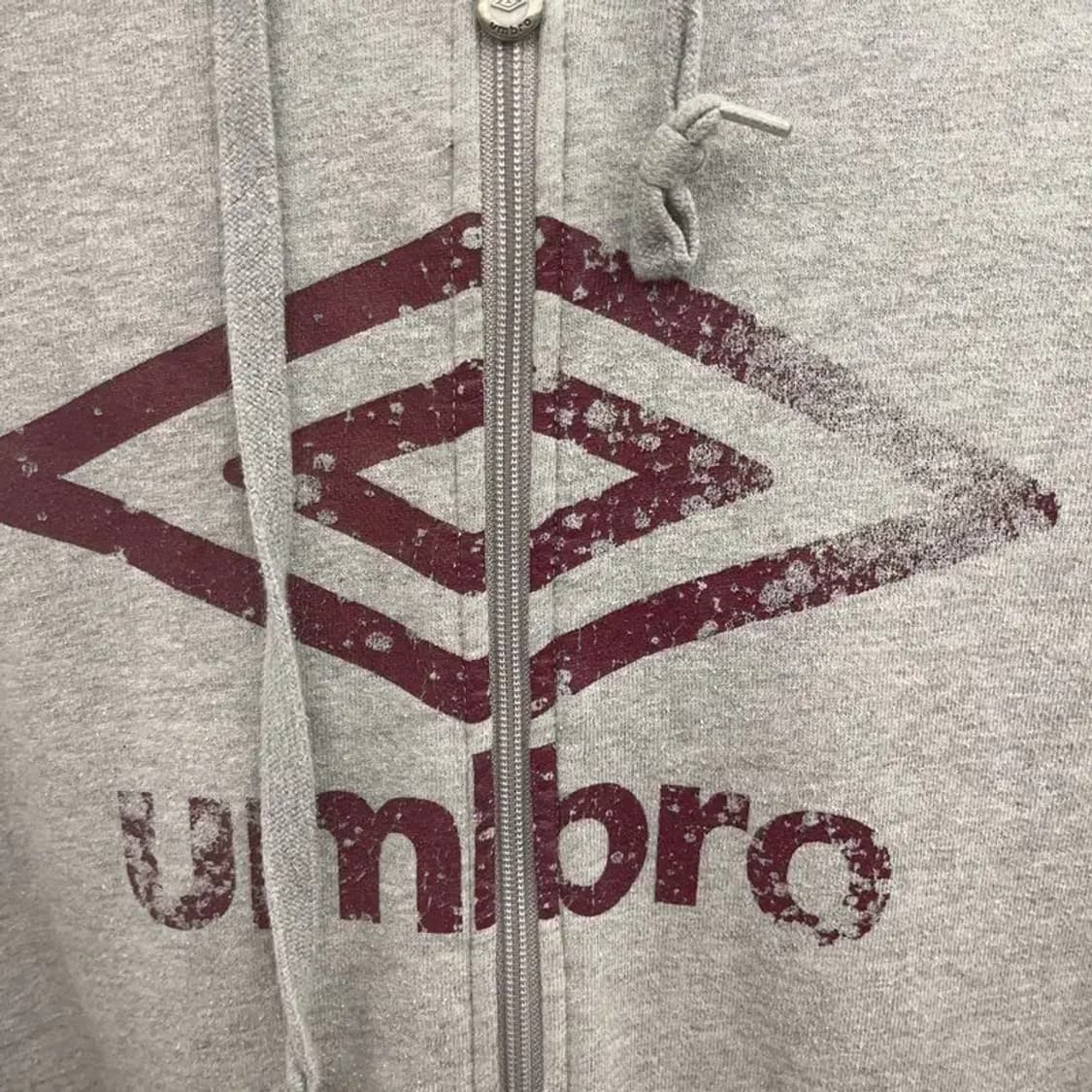 엄브로 올드스쿨 빈티지 에센셜 빅로고 후드 집업 L C07223 상품이미지9