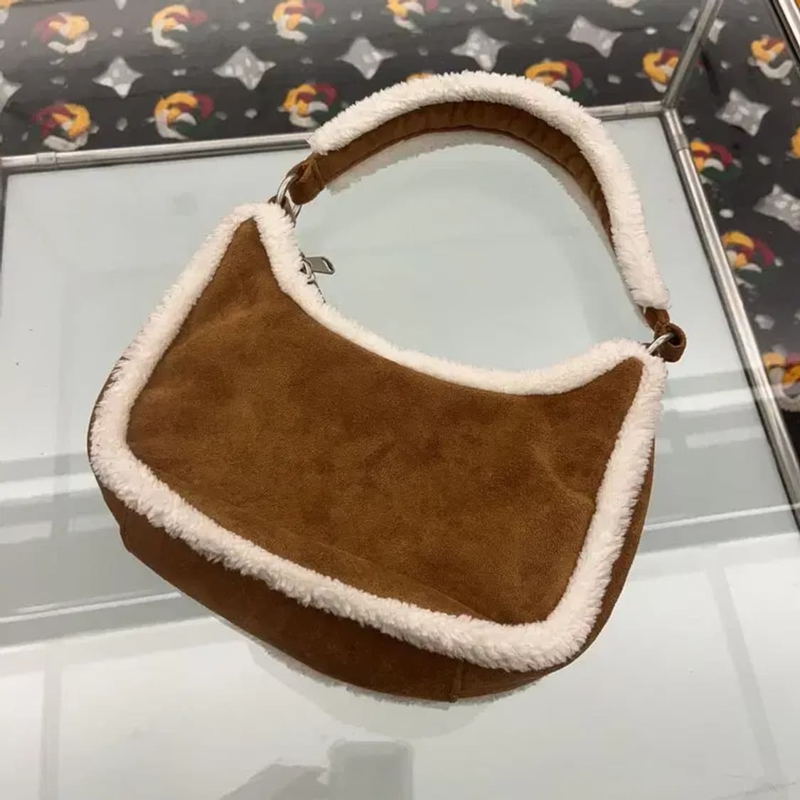 널디 여리 폭닥 스웨이드 숄더백 호보백 C07277 상품이미지4