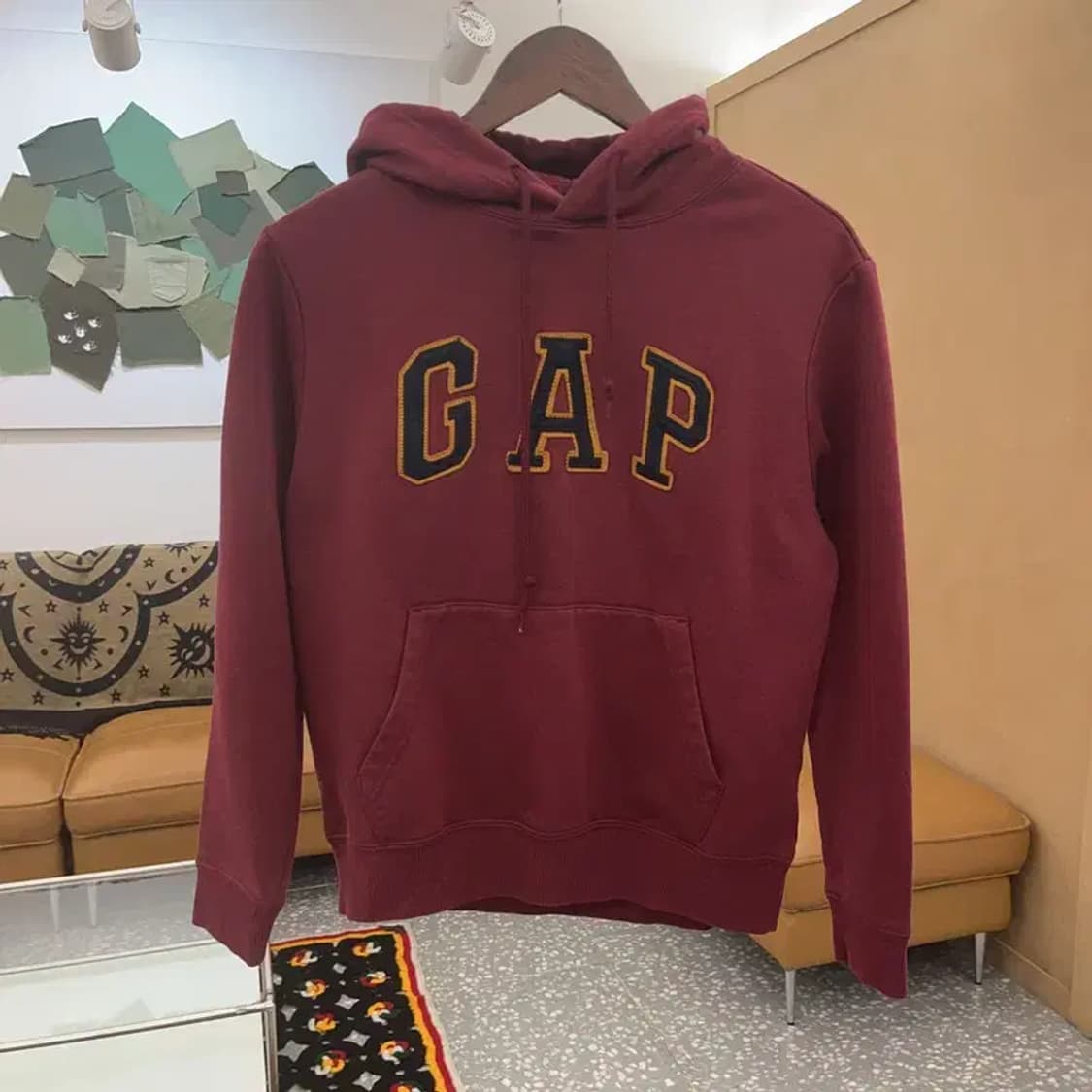갭 레트로 00's 빅로고 버건디 기모 후드티 XS C07405 상품이미지3
