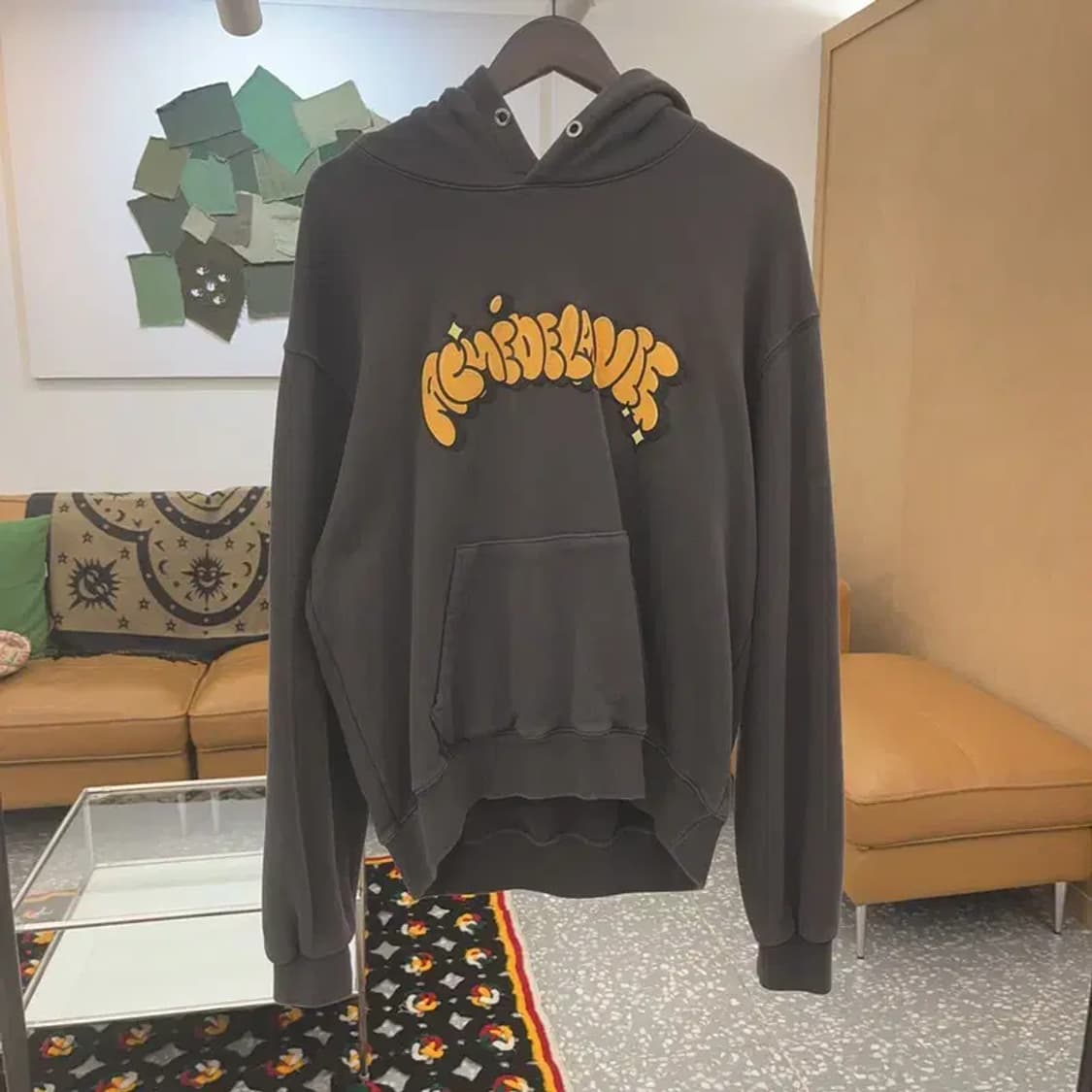 아크메드라비 캐주얼 레트로 키치 빅로고 후드티 1 C07402 상품이미지3