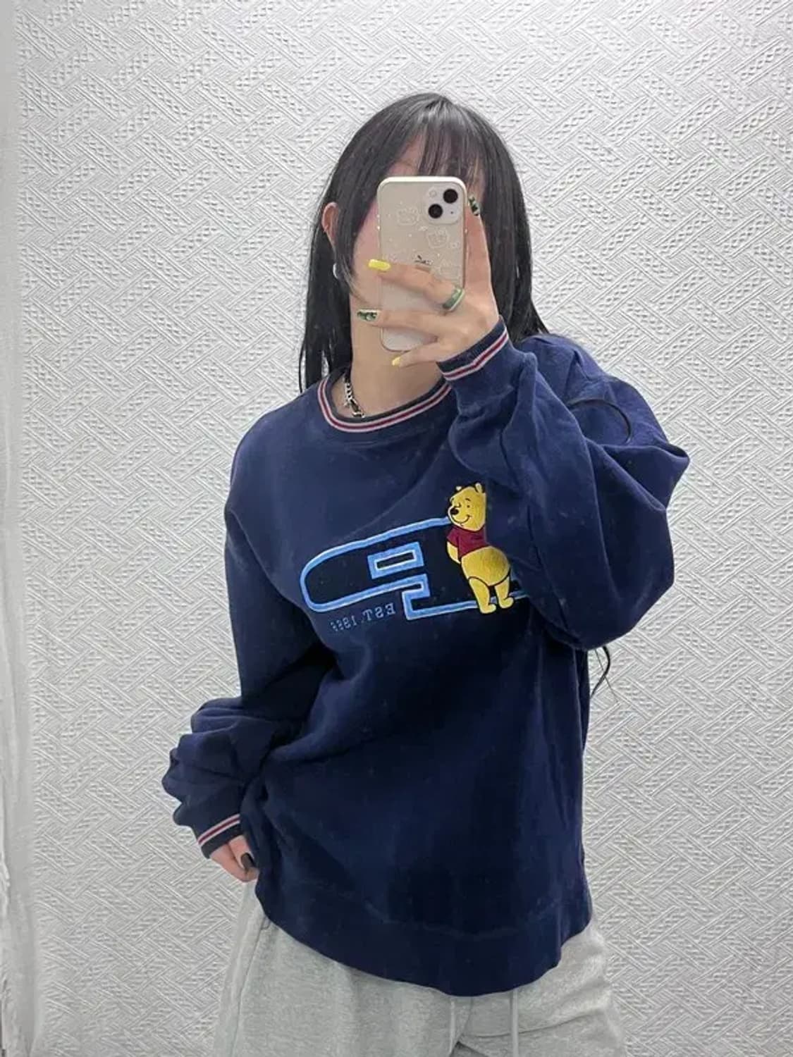 디즈니 푸우 유니크 희귀 키치 자수로고 맨투맨 C07407 상품이미지1