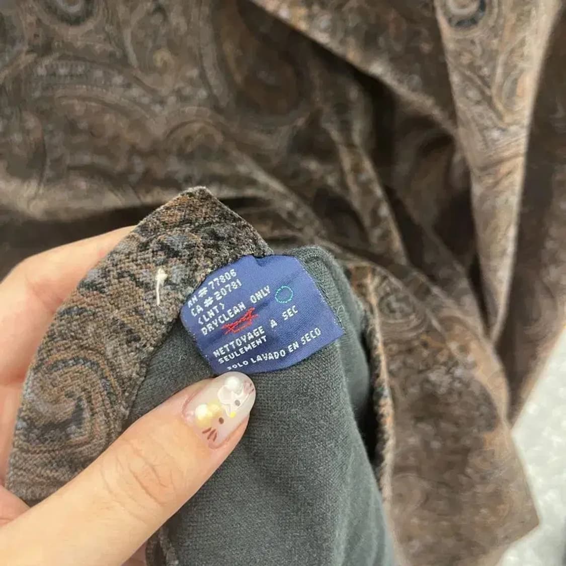 타미힐피거 90s 페이즐리 벨벳 오버핏 긴팔 셔츠 105 C05923 상품이미지6