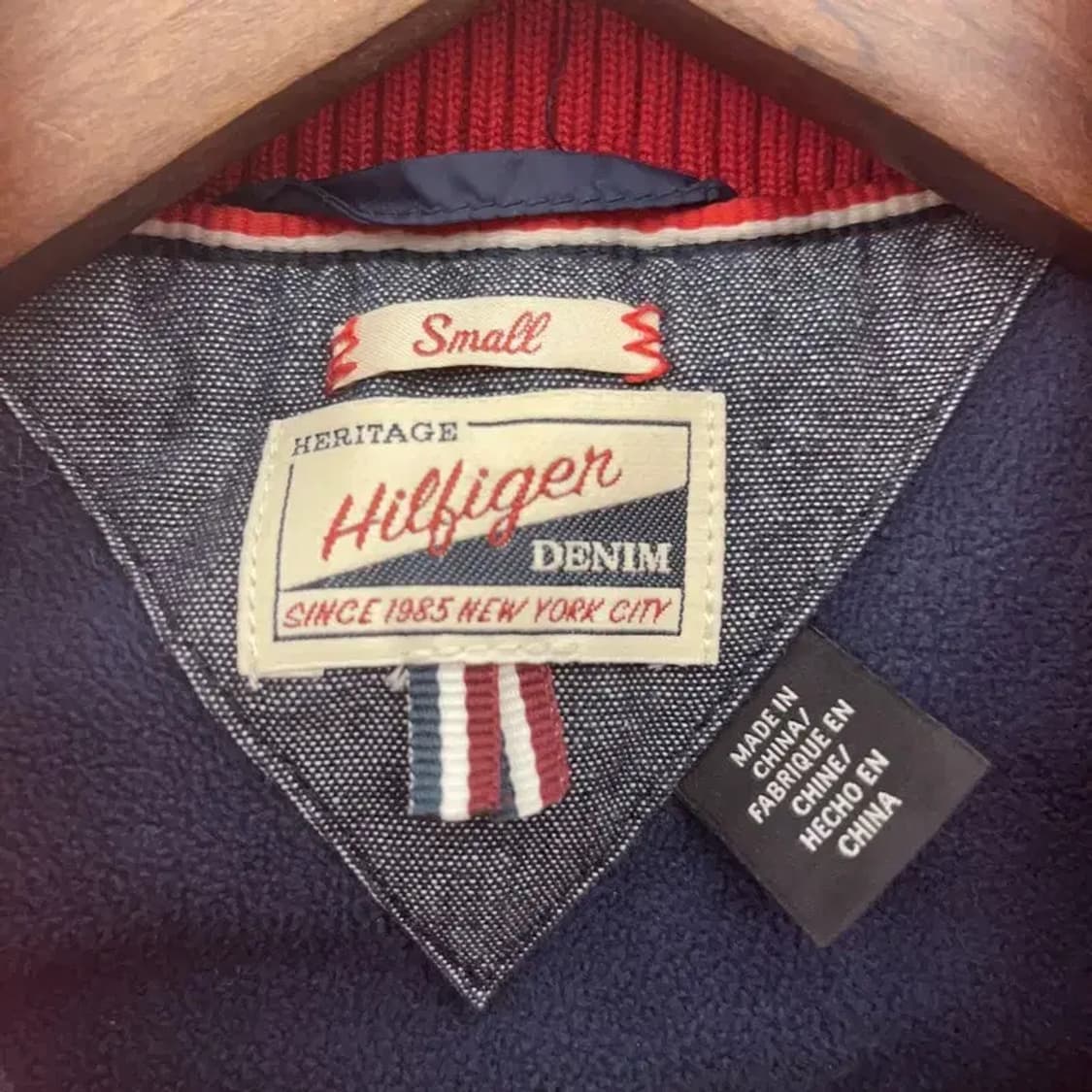 타미힐피거 올드스쿨 레트로 슬림핏 라인 패딩 S C07533 상품이미지5