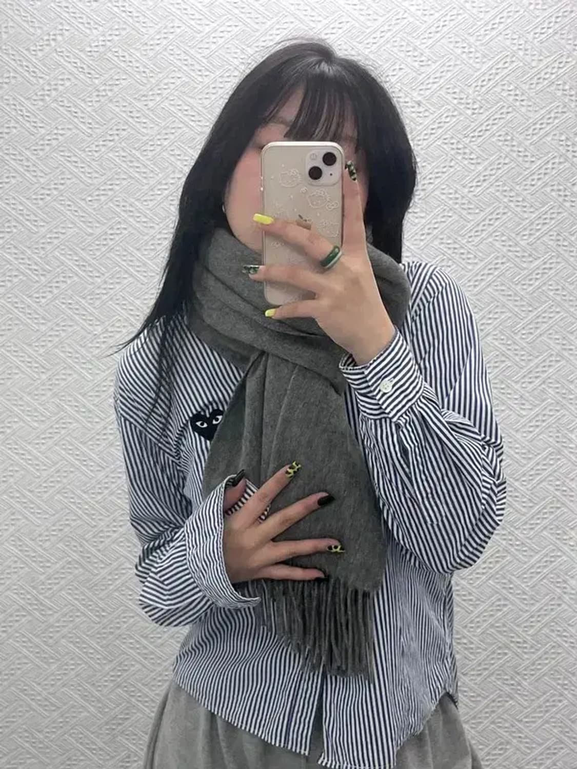 아크네스튜디오 모던시크 캐주얼 비건울 목도리 C07557 상품이미지1