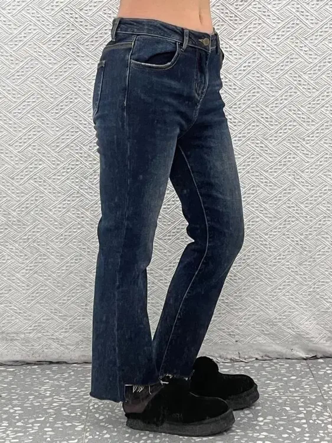 아크네스튜디오 그런지룩 컷팅 스판 데님팬츠 30인치 C07632 상품이미지2