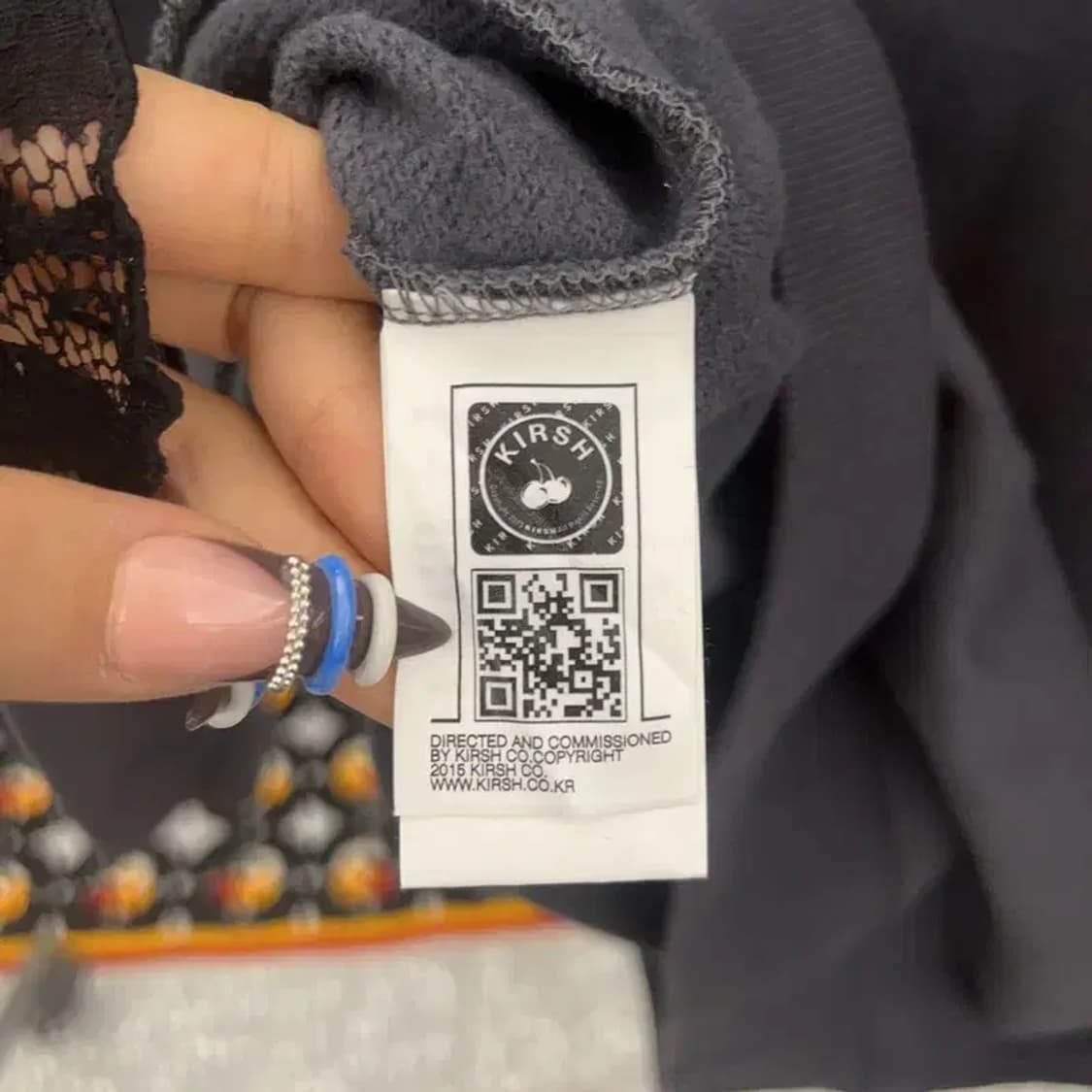 키르시 빈티지 키치 빅체리로고 버튼 맨투맨 1 C07626 상품이미지6