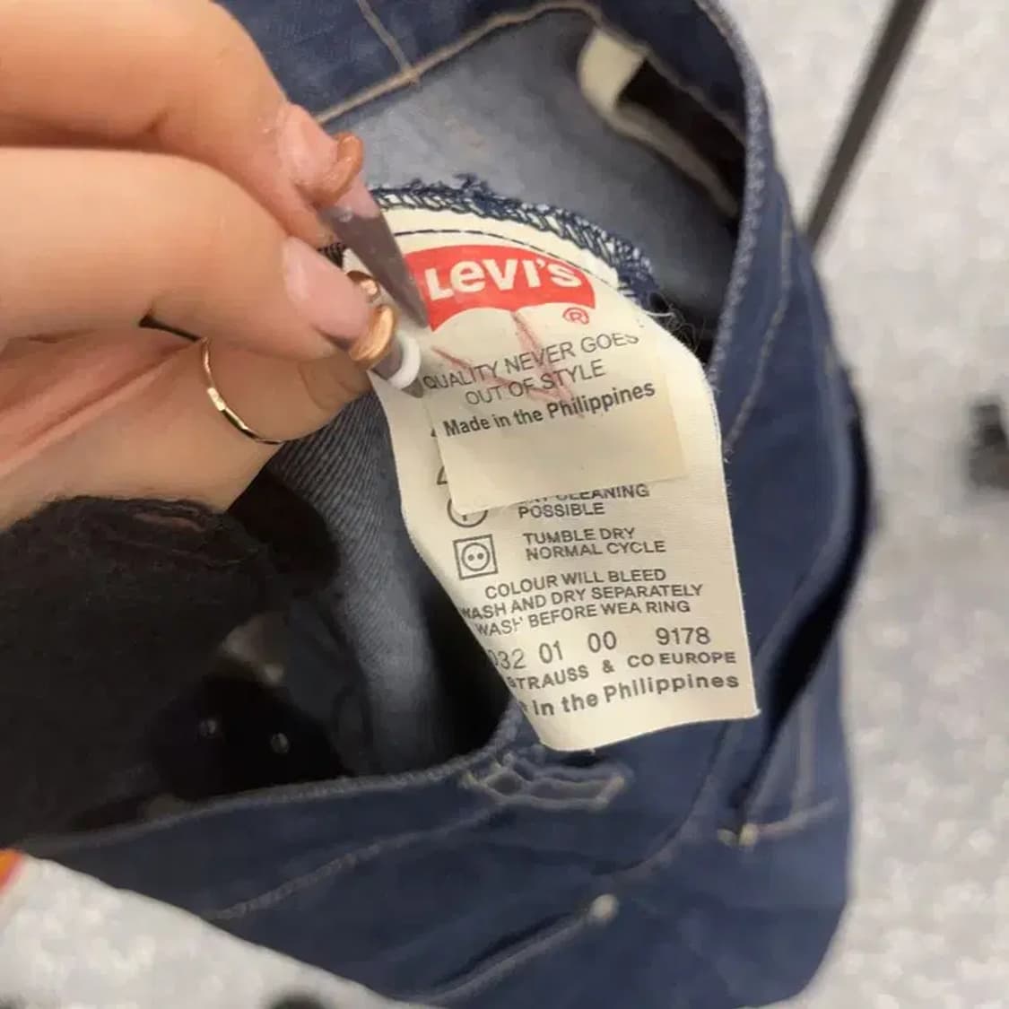 리바이스 엔지니어드진 빈티지 데님팬츠 28인치 C07717 상품이미지6