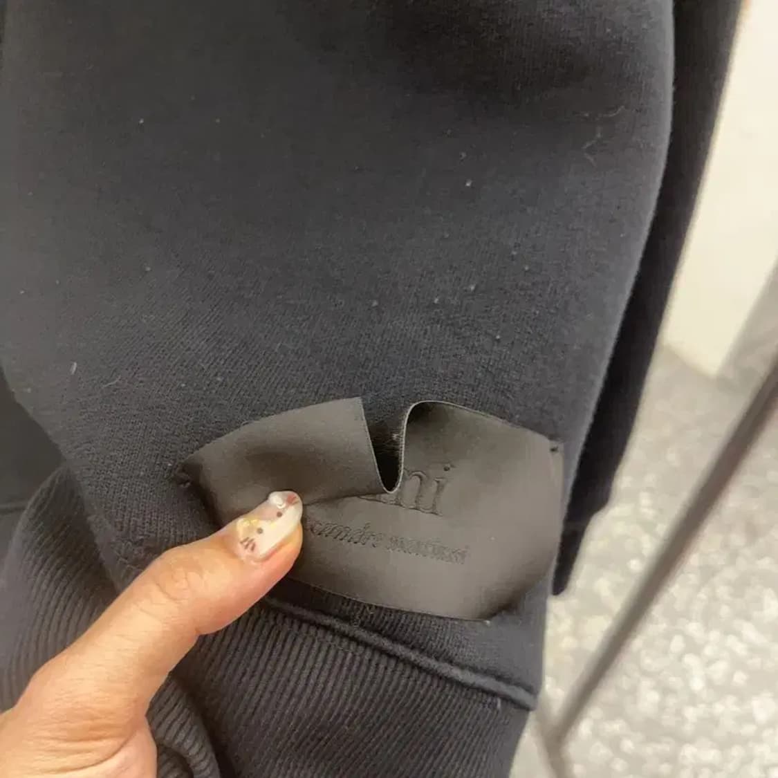 아미 AMI 블랙라벨 약기모 숏 스웻셔츠 맨투맨 105 C06057 상품이미지7