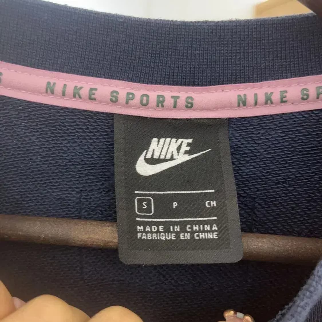 나이키 올드스쿨 레트로 세미크롭 맨투맨 S C07719 상품이미지5