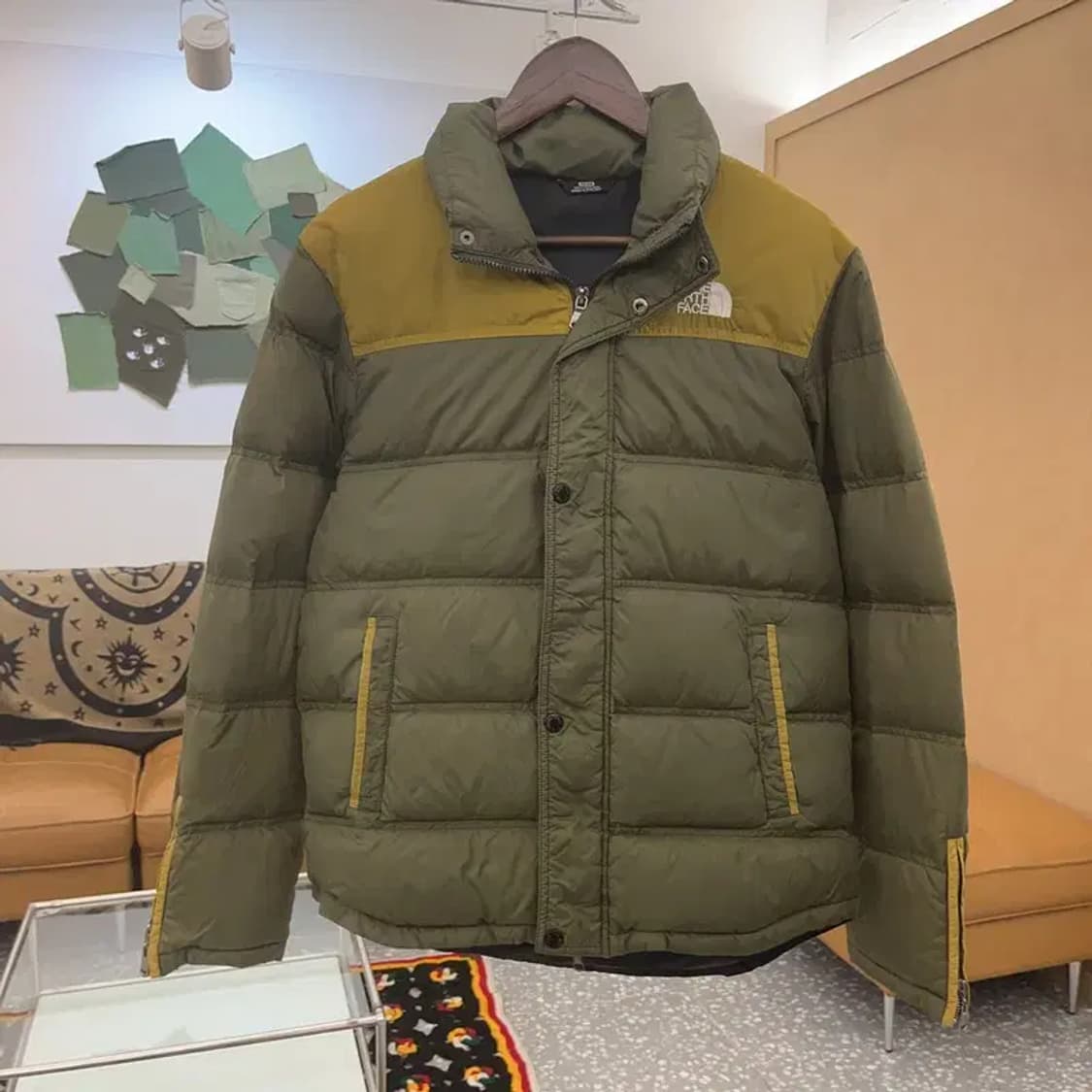 노스페이스 레트로 빈티지 말차카키 엘보패치 패딩 100 C07726 상품이미지3