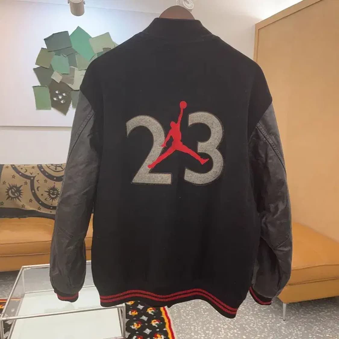 나이키 올드스쿨 90's 점프맨 레더 바시티 자켓 100 C07737 상품이미지4