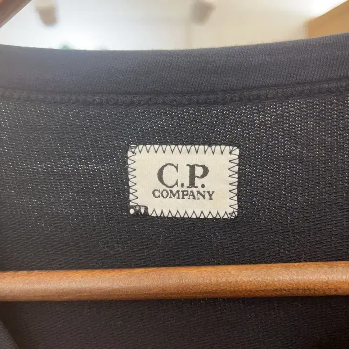 씨피컴퍼니 빈티지 모던시크 와펜 롱슬리브 맨투맨 100 C07801 상품이미지5