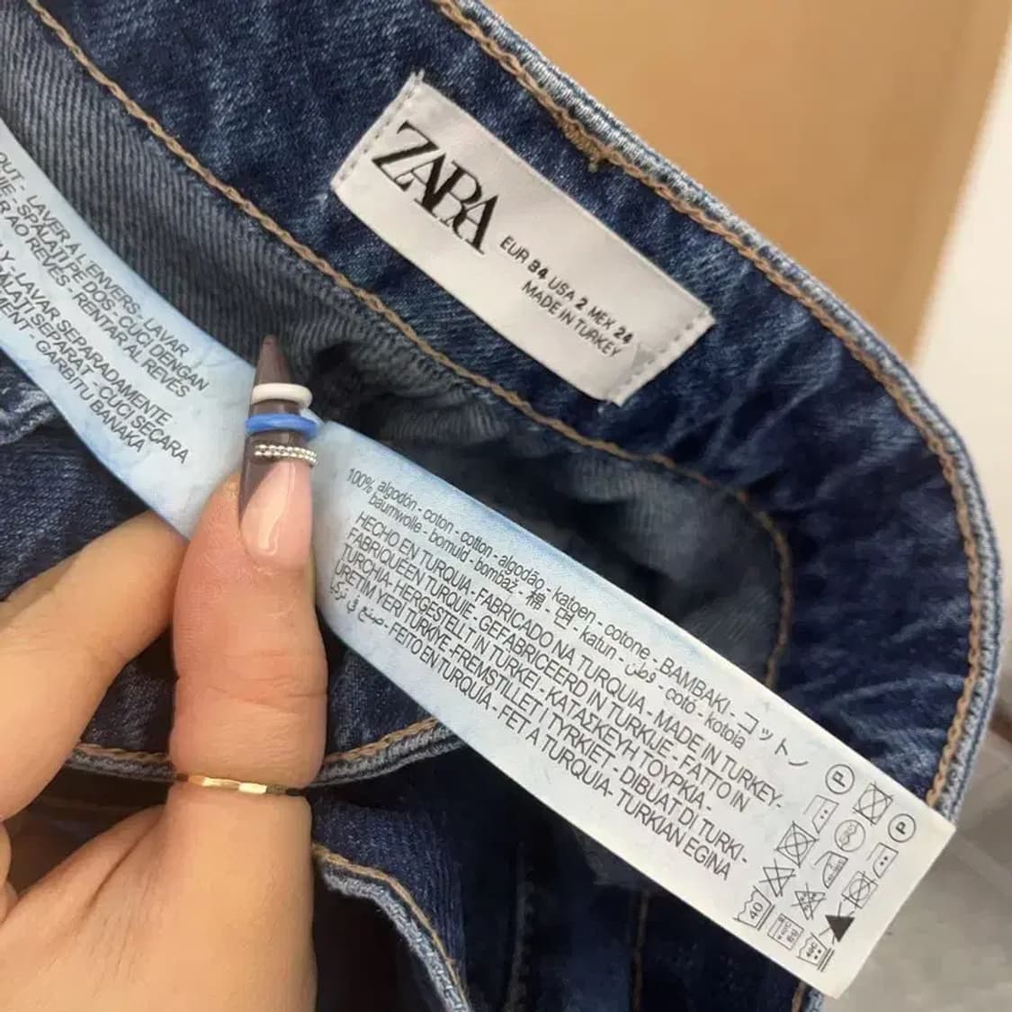 자라 빈티지 미드라이즈 벨티드 데님 카고팬츠 26인치 C07834 상품이미지5