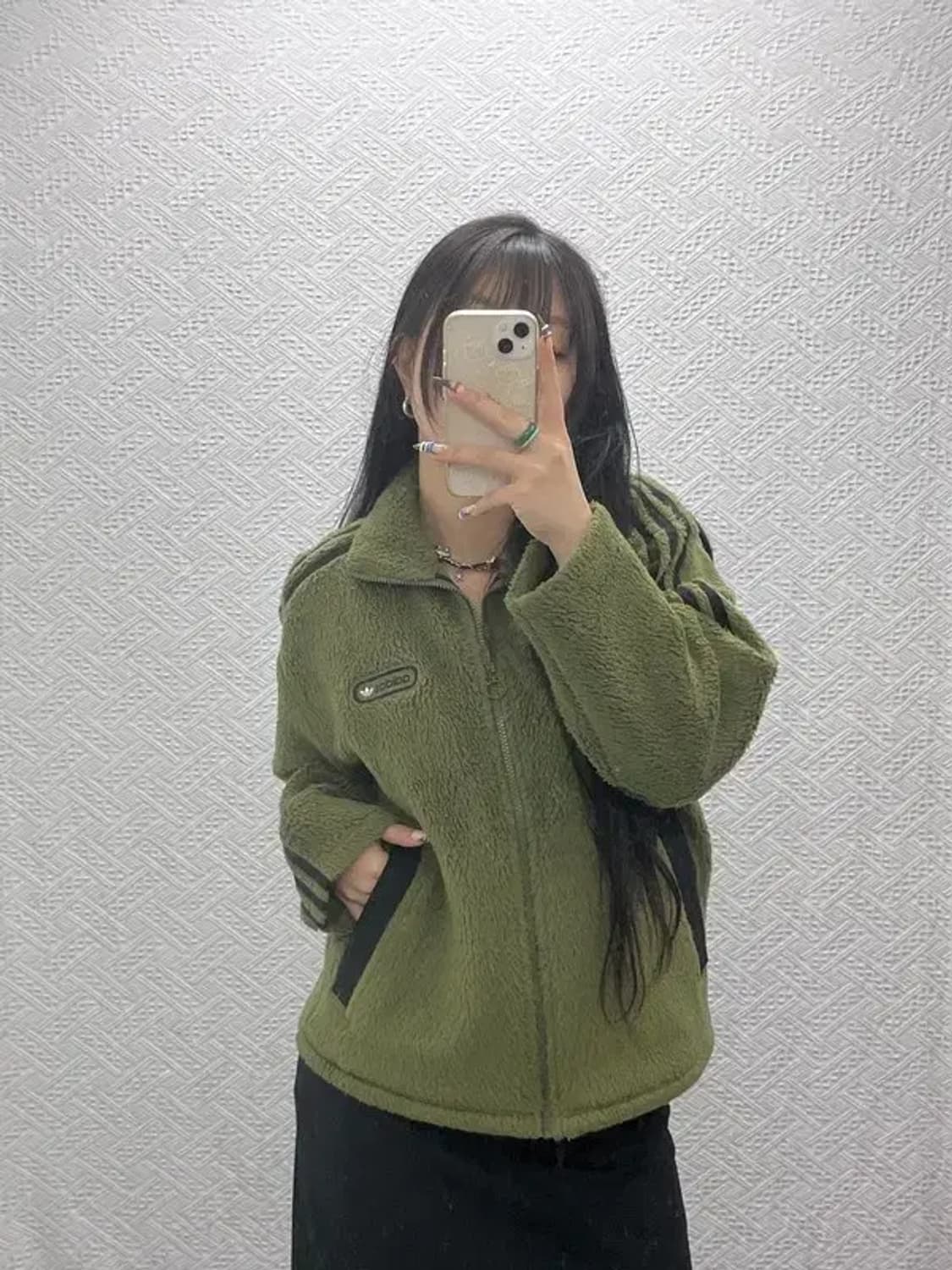 아디다스 올드스쿨 쉐르파 올리브 카키 후리스 S C07890 상품이미지1