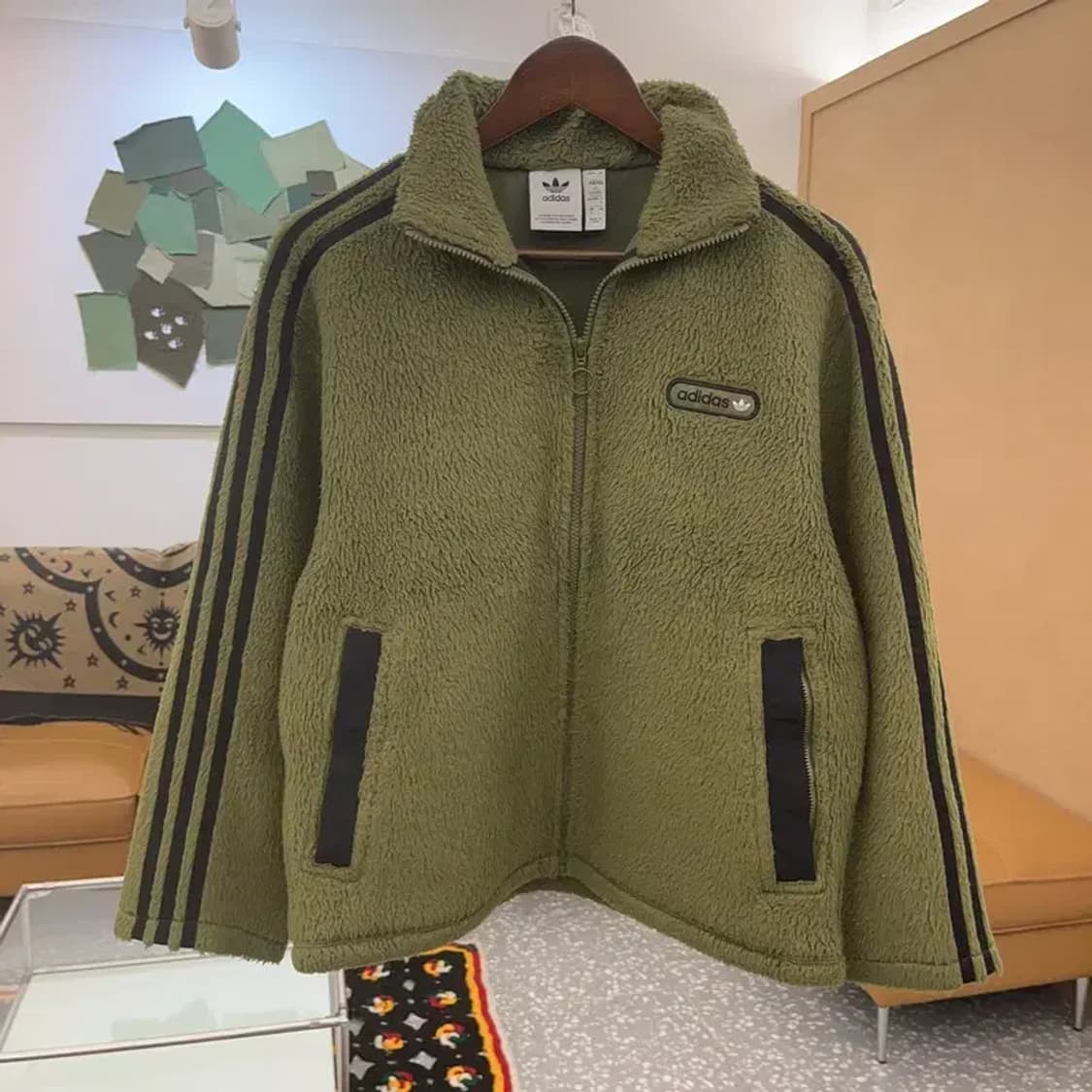 아디다스 올드스쿨 쉐르파 올리브 카키 후리스 S C07890 상품이미지3