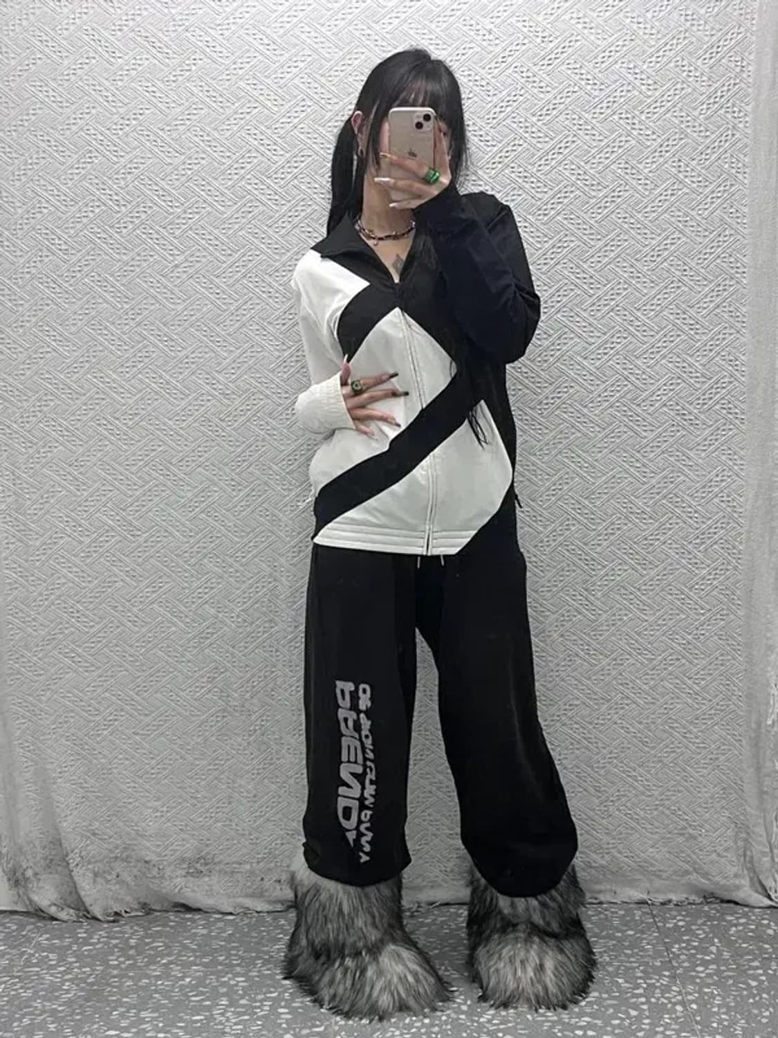 아디다스 빈티지 빅로고 이큅먼트 바람막이 자켓 85 C08050 상품이미지2