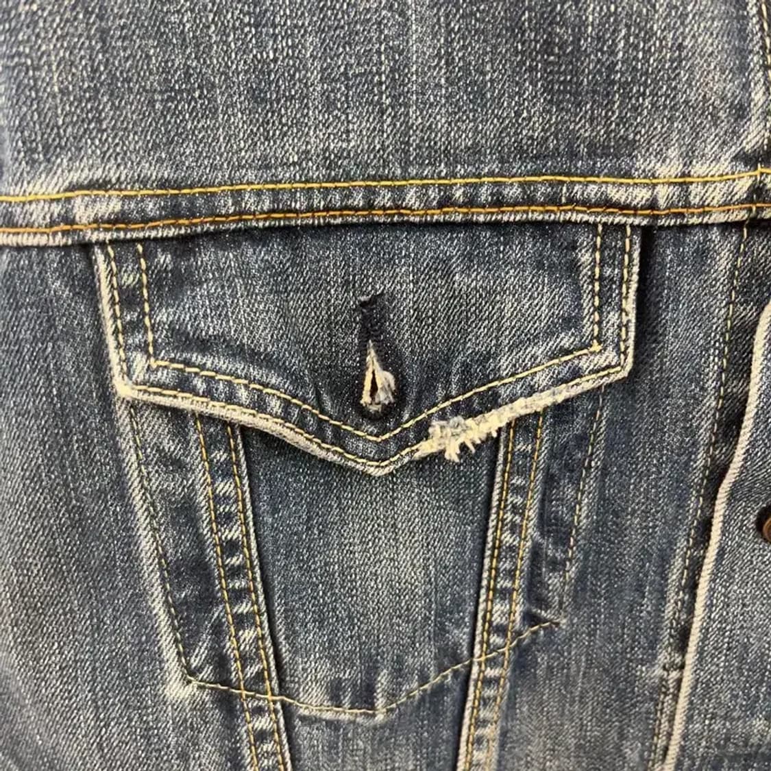 리바이스 70550 커스텀 유니크 크롭 데님 청자켓 M C08057 상품이미지6