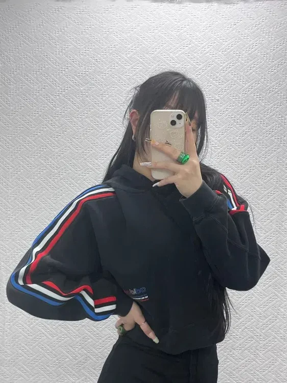 아디다스 키치 트라이컬러 백트레포일 크롭 후드티 M C08099 상품이미지1