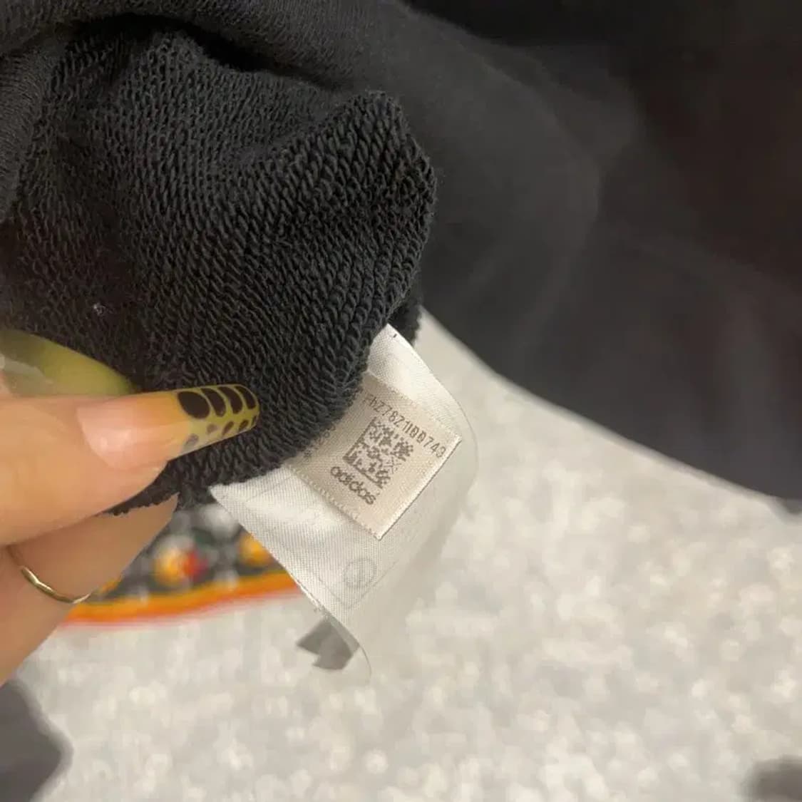 아디다스 키치 트라이컬러 백트레포일 크롭 후드티 M C08099 상품이미지7