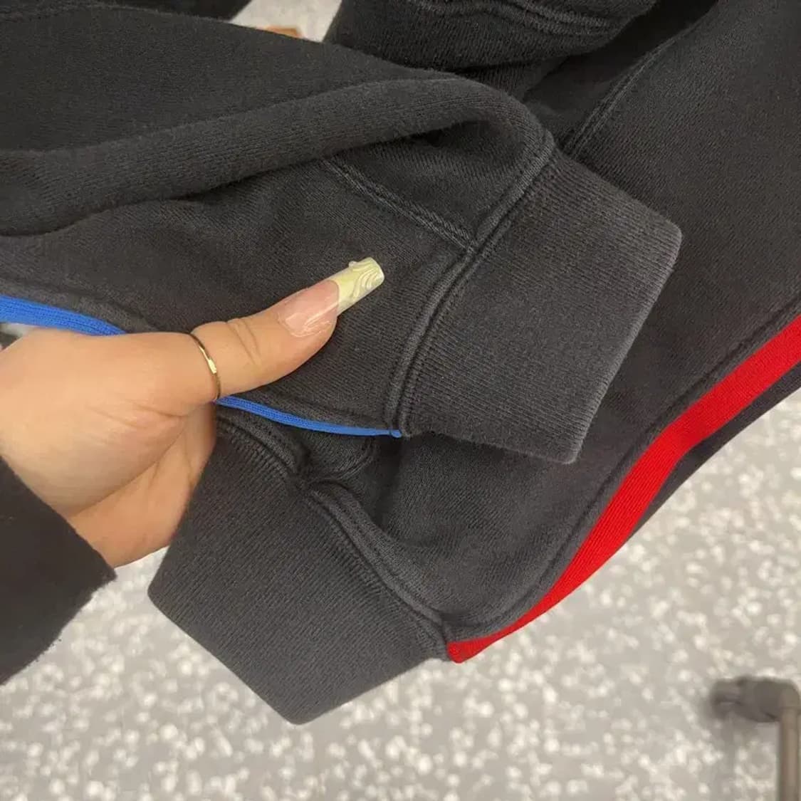 아디다스 키치 트라이컬러 백트레포일 크롭 후드티 M C08099 상품이미지8