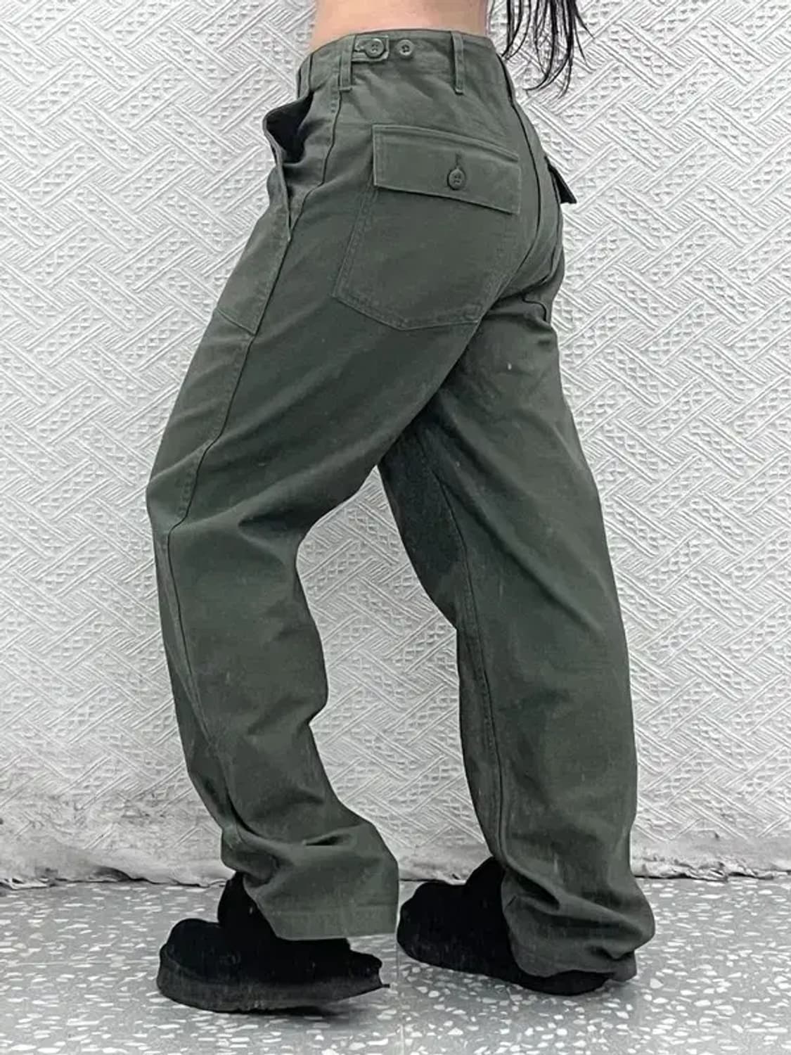 무신사스탠다드 캐주얼 비조 말차 딥카키 코튼팬츠 32인치 C08115 상품이미지2