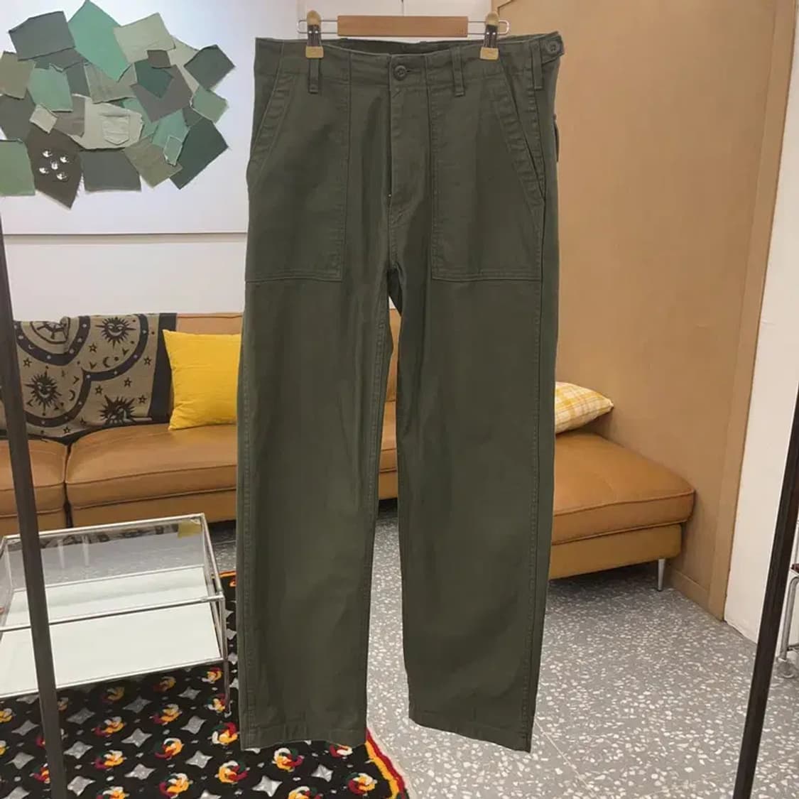 무신사스탠다드 캐주얼 비조 말차 딥카키 코튼팬츠 32인치 C08115 상품이미지3