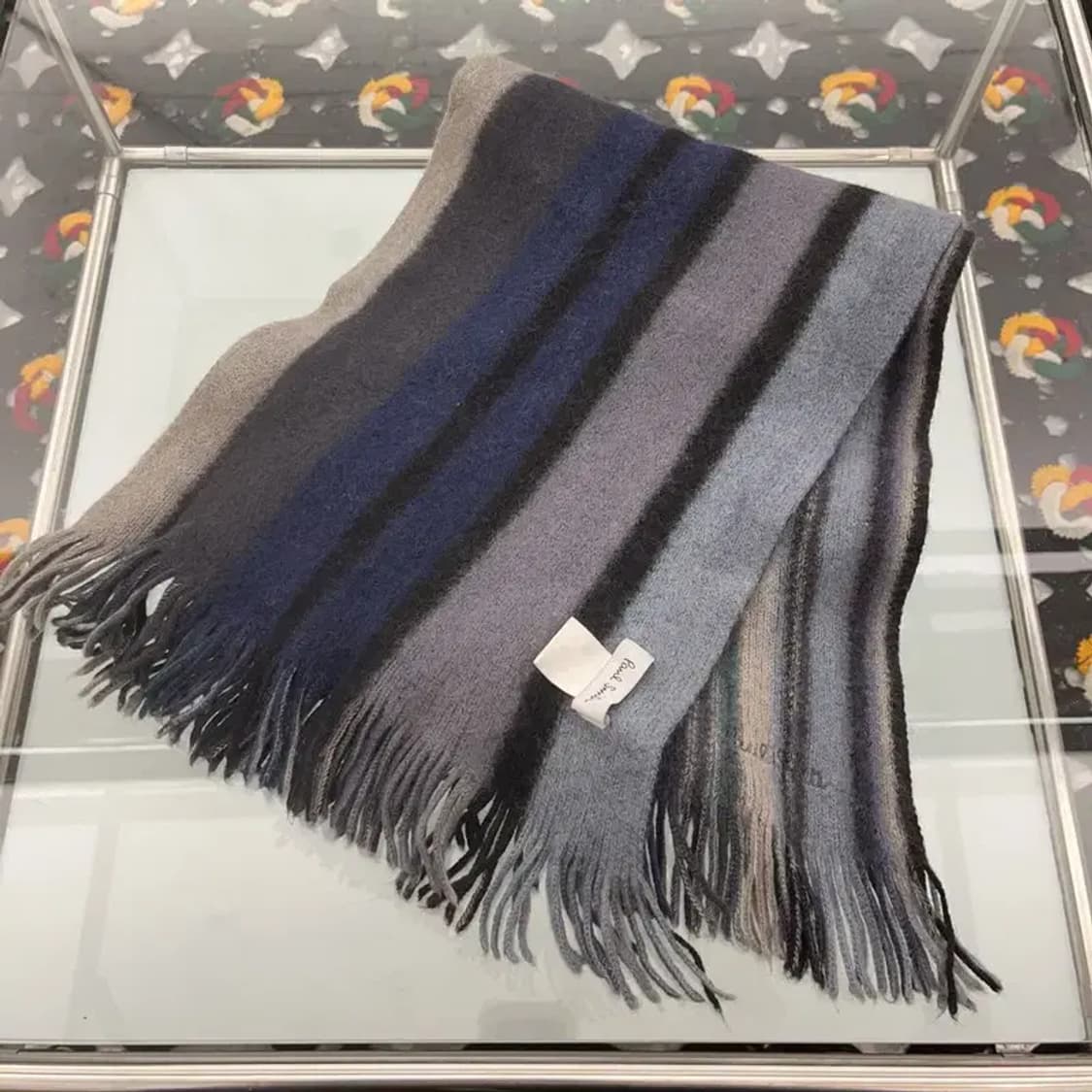 폴스미스 모던시크 캐주얼 멀티컬러 스트라이프 목도리 C08193 상품이미지3