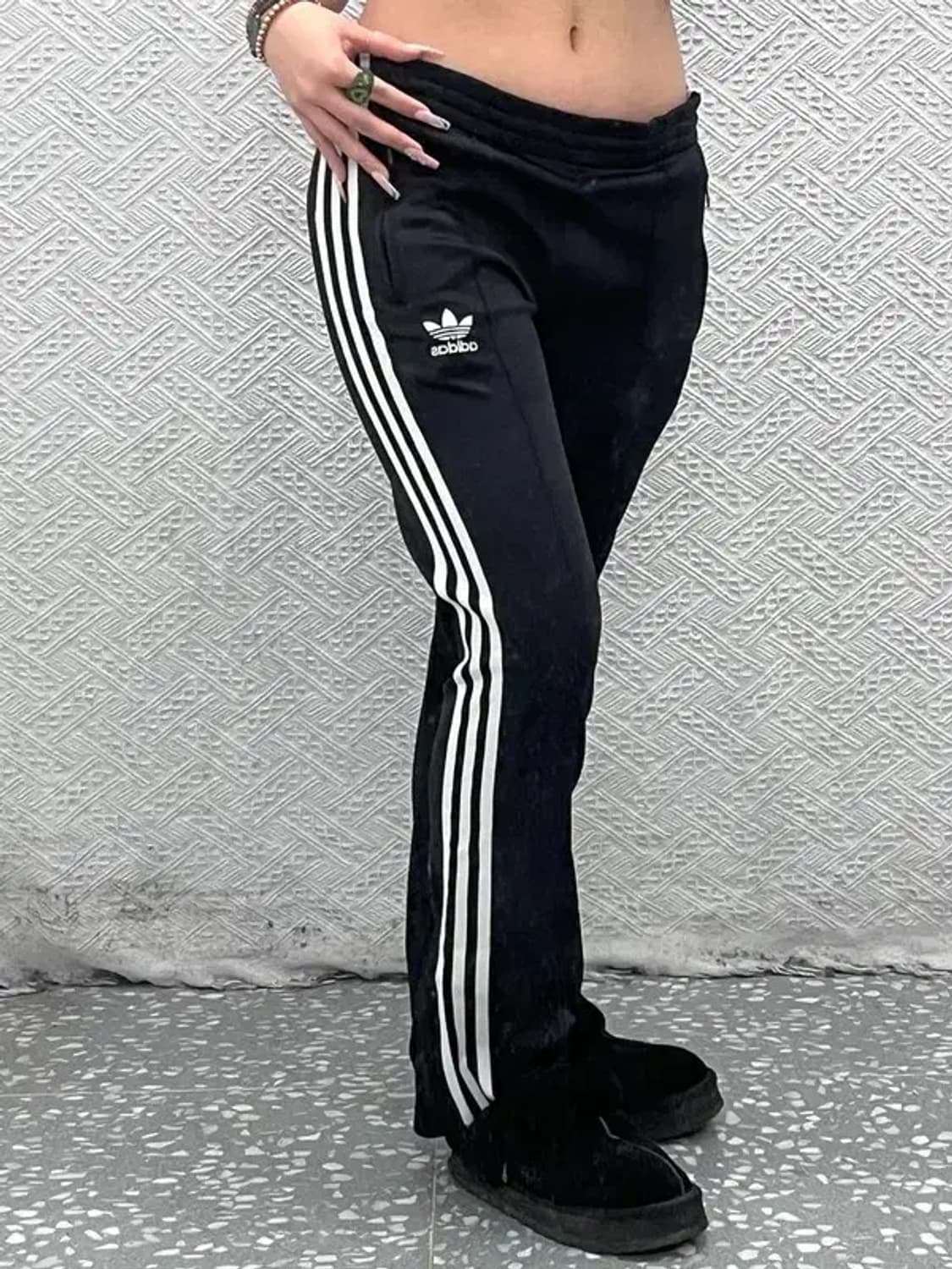 아디다스 베이직 오리지널 삼선 검흰 트랙팬츠 85 C08189 상품이미지1