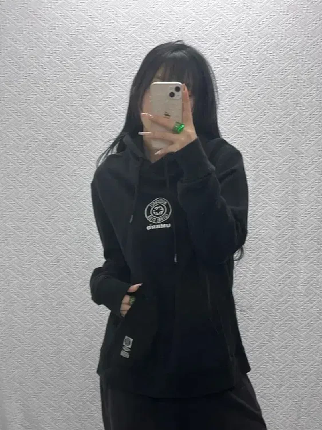 엄브로 X 니벨크랙 올드스쿨 스트릿 빅로고 후드티 M C08226 상품이미지2