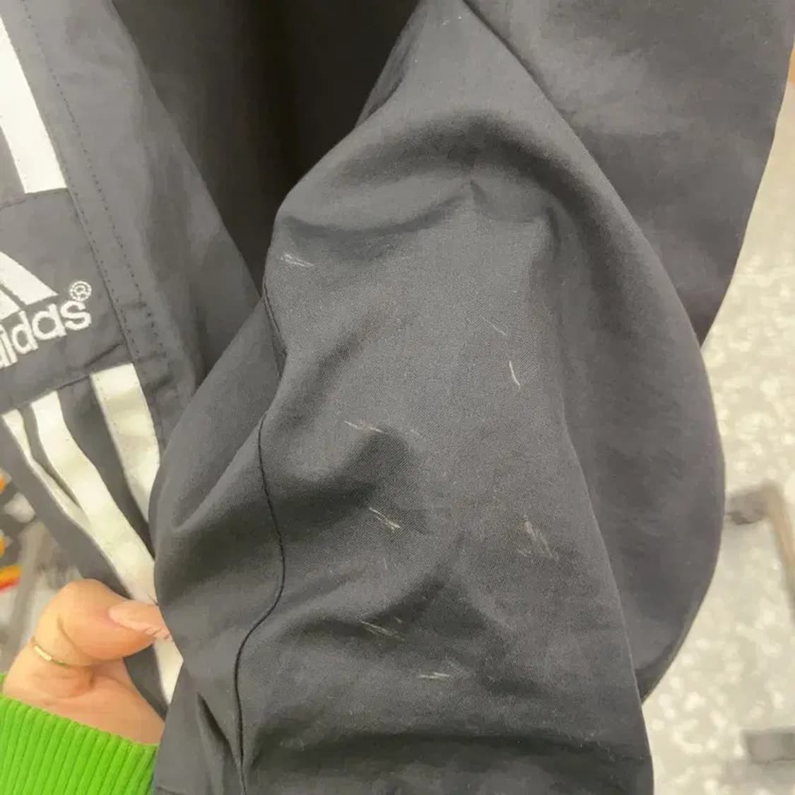 아디다스 올드스쿨 오버핏 스트릿 바람막이 자켓 105 C08258 상품이미지7