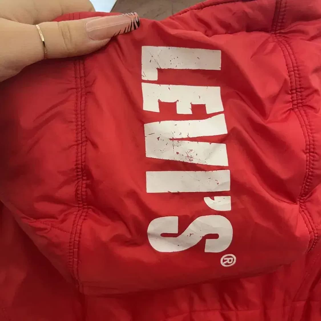 리바이스 레트로 빈티지로고 경량 패딩 조끼 90 C08291 상품이미지7