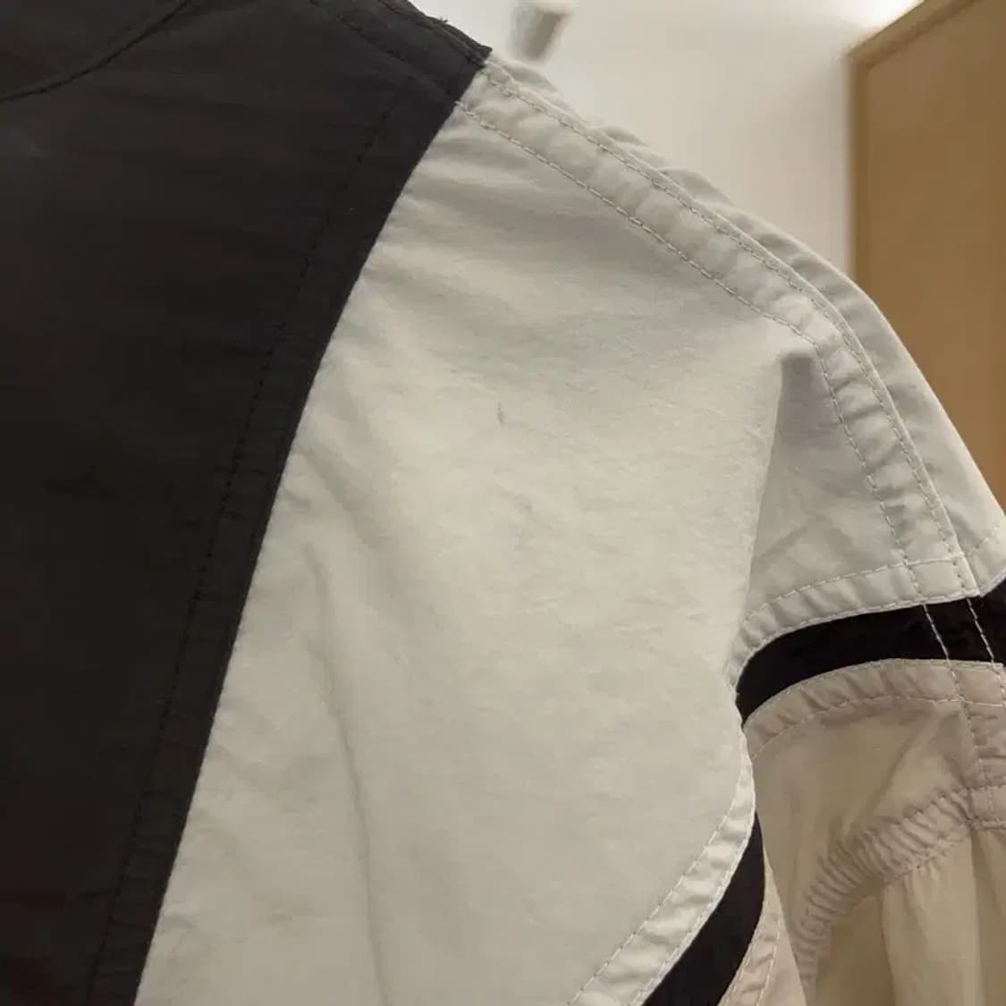 휠라 배색 올드스쿨 레트로 바람막이 자켓 L C08306 상품이미지8