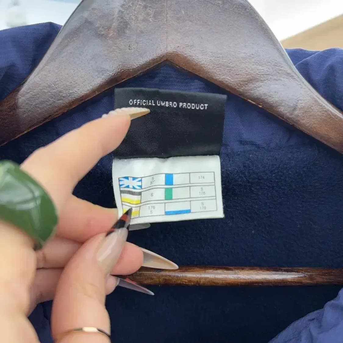 엄브로 올드스쿨 레트로 00's 바람막이 아노락 S C08362 상품이미지6