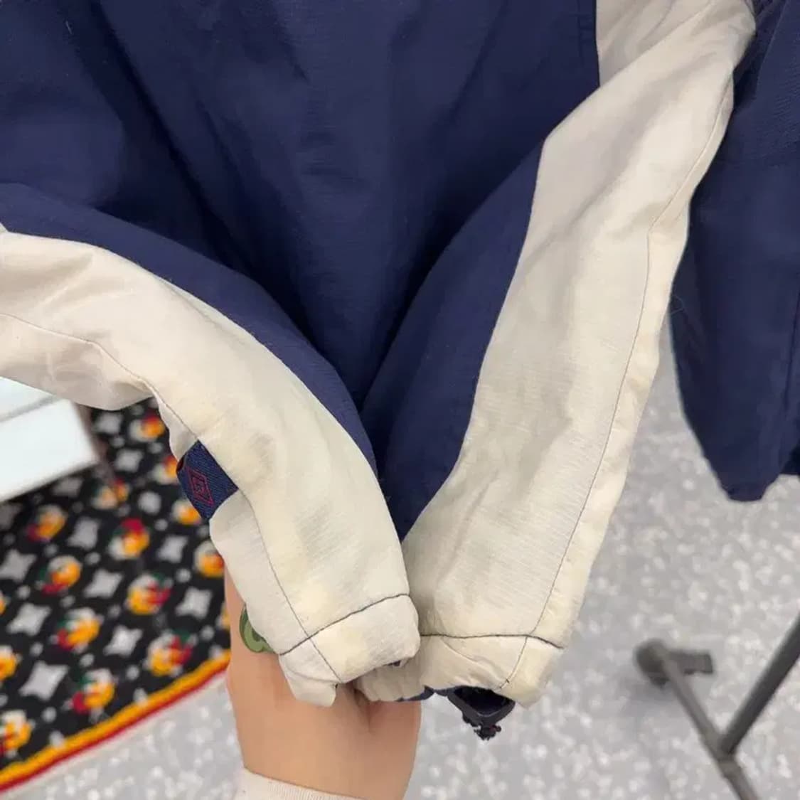 엄브로 올드스쿨 레트로 00's 바람막이 아노락 S C08362 상품이미지7